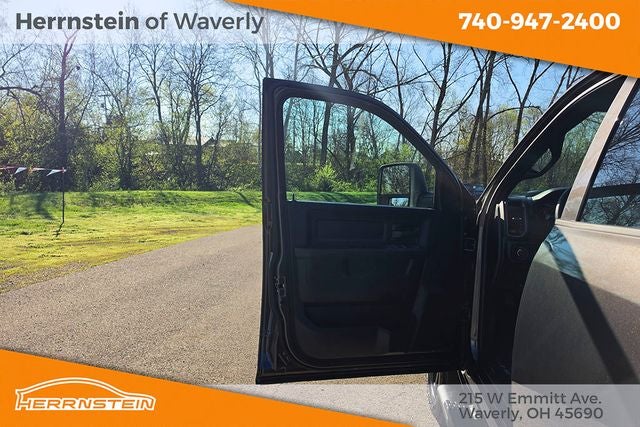 2026 RAM Ram 2500 RAM 2500 BLACK EXPRESS CREW CAB 4X4 6'4' BOX