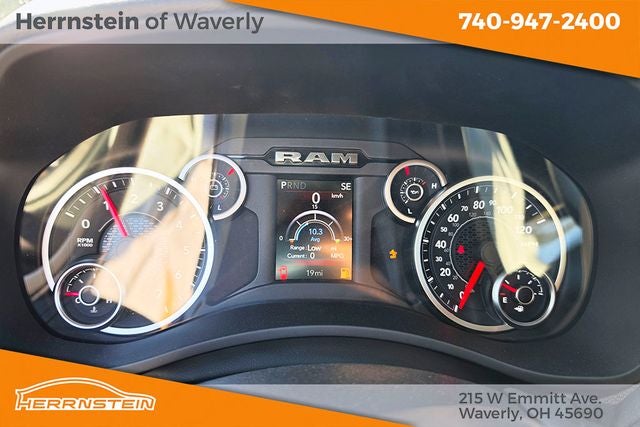 2026 RAM Ram 2500 RAM 2500 BLACK EXPRESS CREW CAB 4X4 6'4' BOX