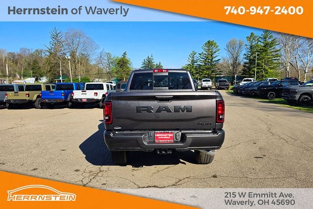 2026 RAM Ram 2500 RAM 2500 BLACK EXPRESS CREW CAB 4X4 6'4' BOX