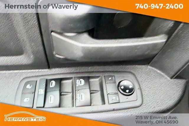 2022 RAM 2500 Tradesman Crew Cab 4x4 6'4' Box