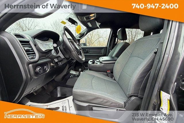 2022 RAM 2500 Tradesman Crew Cab 4x4 6'4' Box