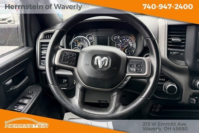 2022 RAM 2500 Tradesman Crew Cab 4x4 6'4' Box