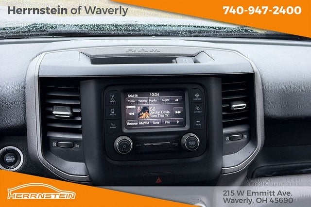 2022 RAM 2500 Tradesman Crew Cab 4x4 6'4' Box