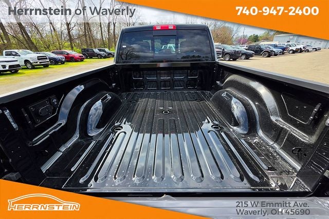 2026 RAM Ram 2500 RAM 2500 BLACK EXPRESS CREW CAB 4X4 6'4' BOX