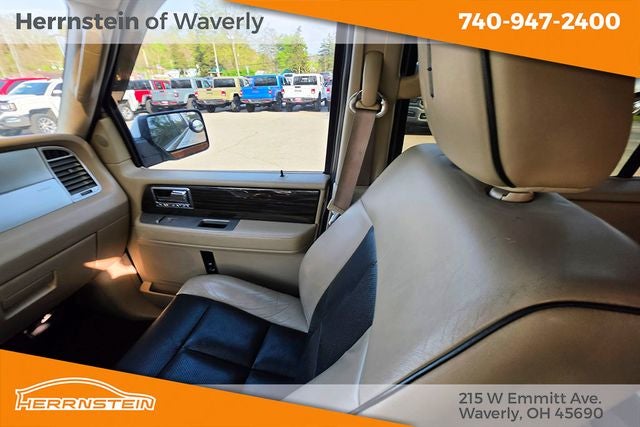 2010 Lincoln Navigator L Base