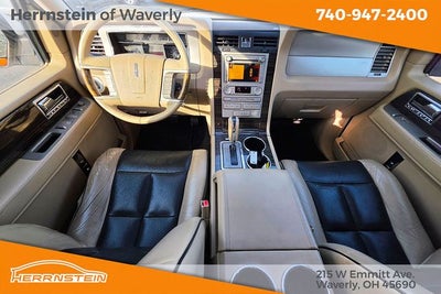 2010 Lincoln Navigator L Base
