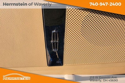 2010 Lincoln Navigator L Base