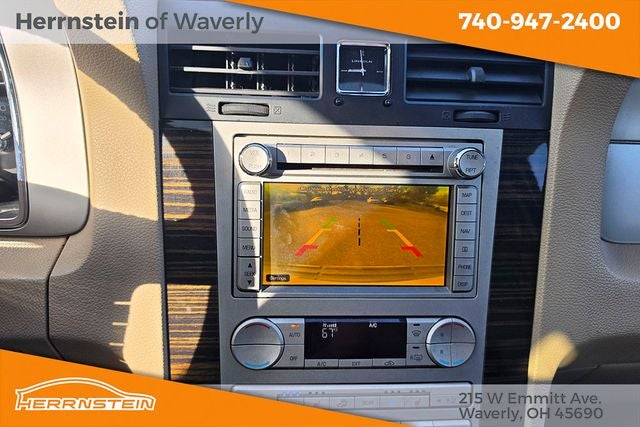 2010 Lincoln Navigator L Base