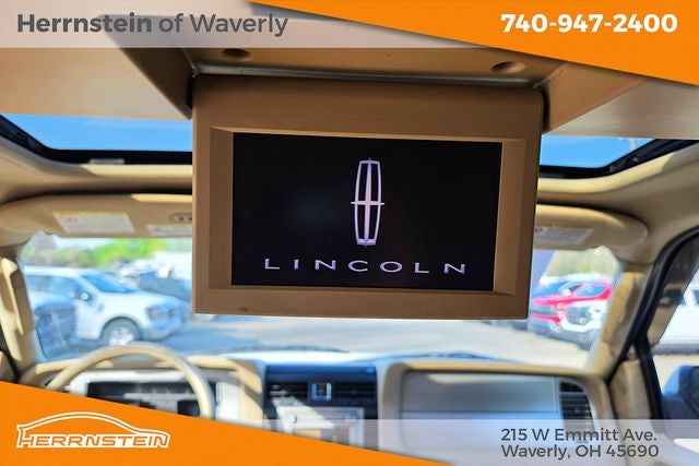 2010 Lincoln Navigator L Base