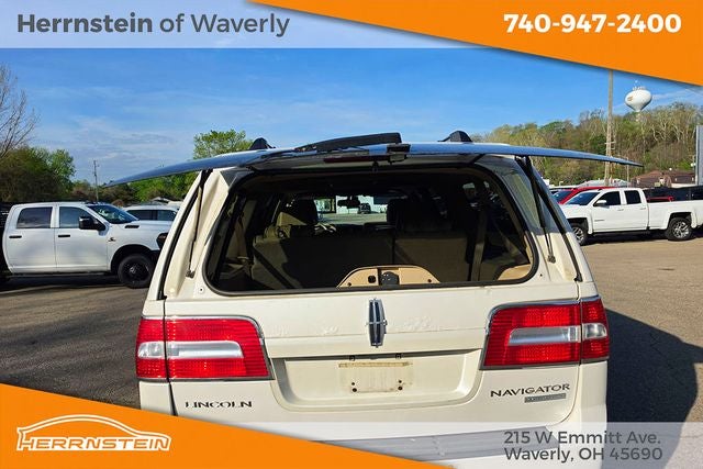 2010 Lincoln Navigator L Base