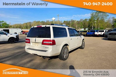 2010 Lincoln Navigator L Base