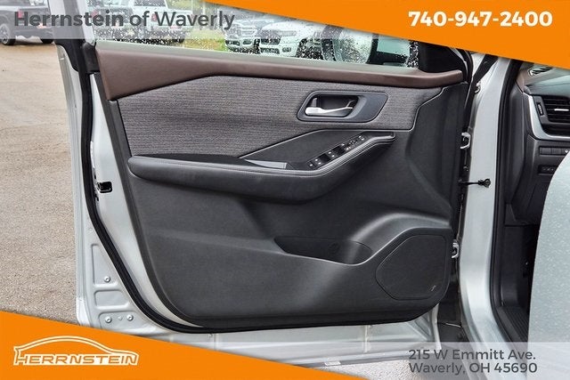 2023 Nissan Rogue SV FWD