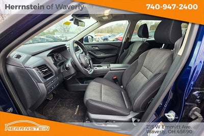 2024 Nissan Rogue SV FWD