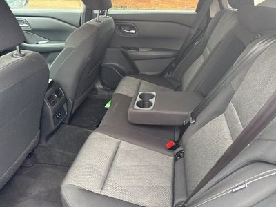 2024 Nissan Rogue SV FWD