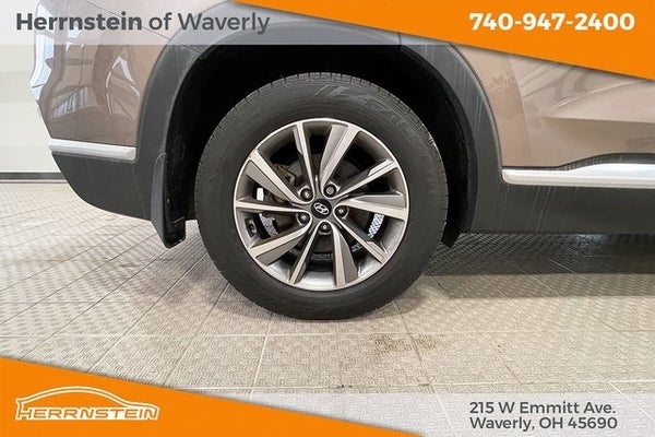 2020 Hyundai Santa Fe SEL in Chillicothe, OH - Herrnstein Auto Group