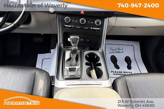 2022 Kia Carnival MPV LX Seat Package