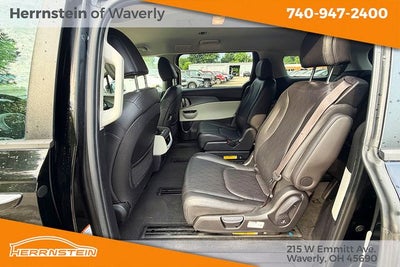 2022 Kia Carnival MPV LX Seat Package