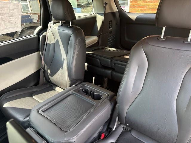 2022 Kia Carnival MPV SX