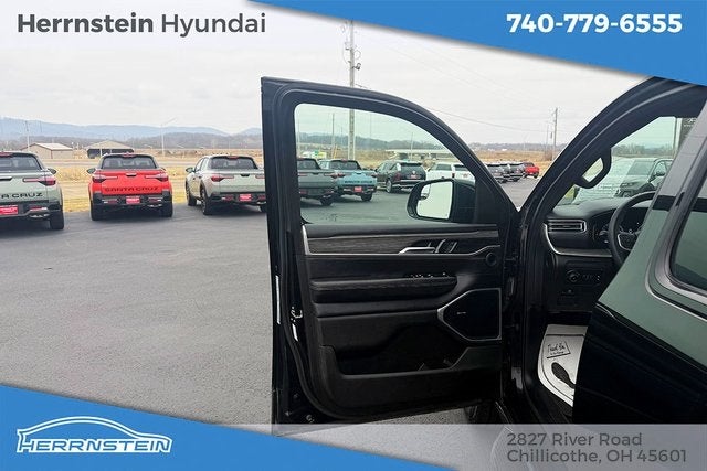 2024 Jeep Wagoneer L Series II