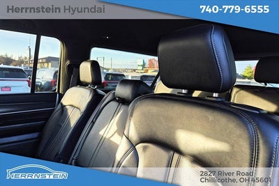 2024 Jeep Wagoneer L Series II