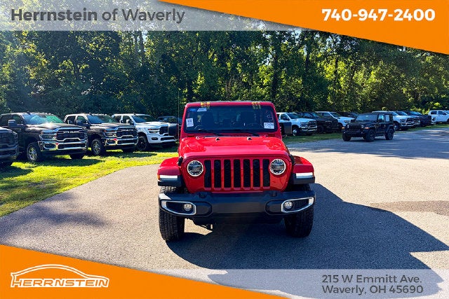 2022 Jeep Gladiator Sport