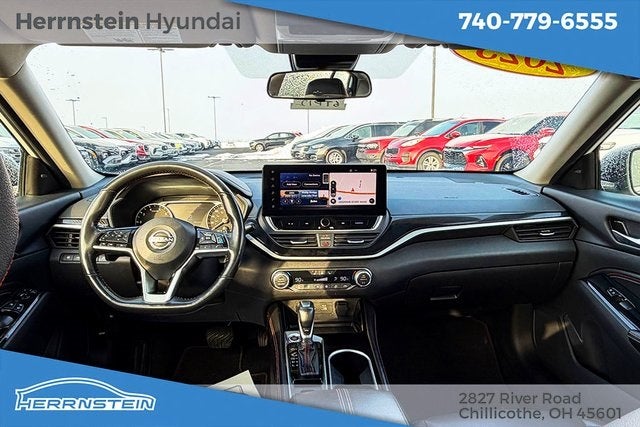 2023 Nissan Altima 2.0 SR