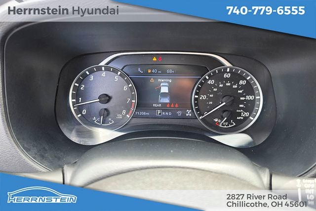2023 Nissan Frontier SV