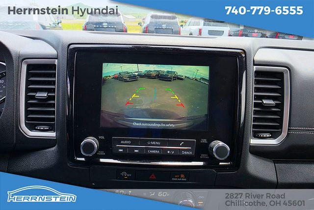 2023 Nissan Frontier SV