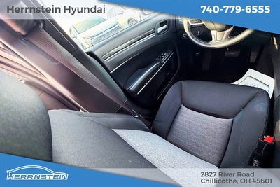 2021 Chrysler 300 Touring