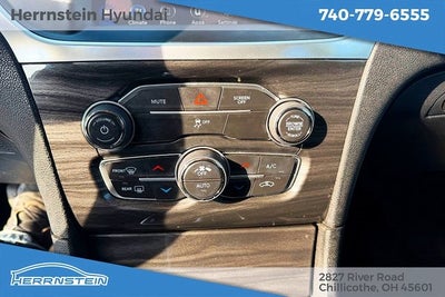 2021 Chrysler 300 Touring