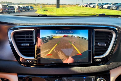2024 Chrysler Pacifica Touring L