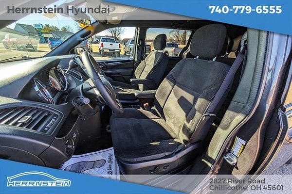 2019 Dodge Grand Caravan SE in Chillicothe, OH - Herrnstein Auto Group