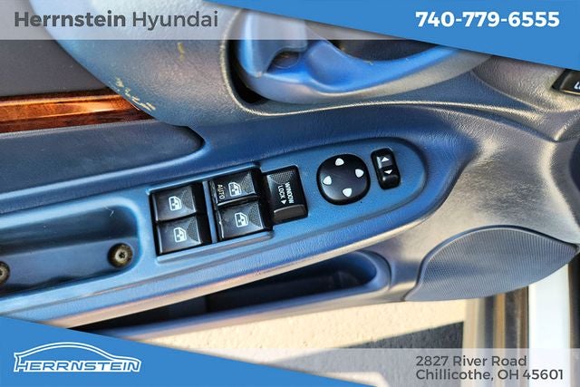 2003 Chevrolet Impala Base