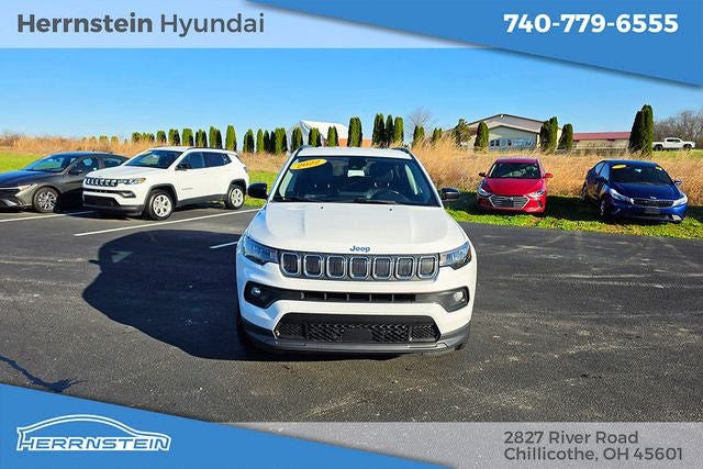 2022 Jeep Compass Latitude Lux