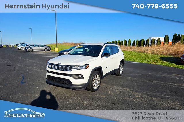 2022 Jeep Compass Latitude Lux