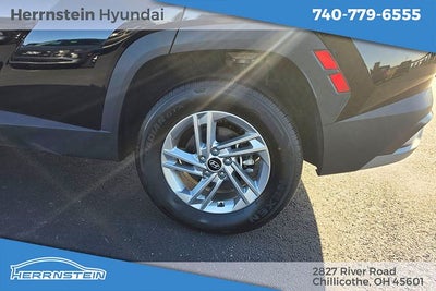 2025 Hyundai Tucson SE