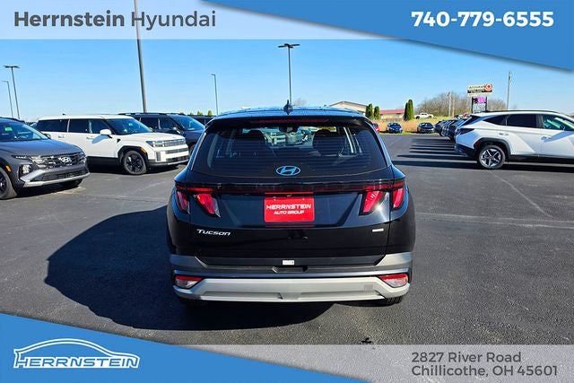 2025 Hyundai Tucson SE