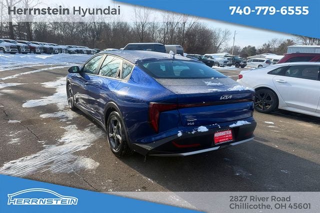 2025 Kia K4 LXS