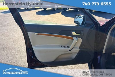 2012 Lincoln MKZ Base