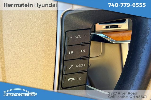 2012 Lincoln MKZ Base