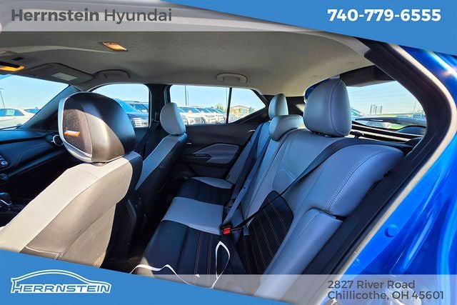 2024 Nissan Kicks SR