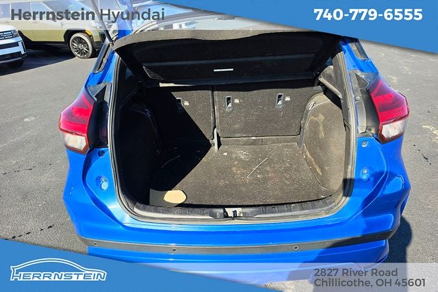 2024 Nissan Kicks SR