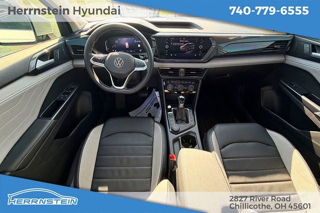 2024 Volkswagen Taos 1.5T SEL