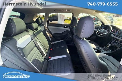2024 Volkswagen Taos 1.5T SEL