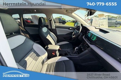 2024 Volkswagen Taos 1.5T SEL