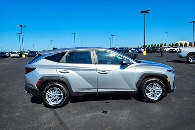 2026 Hyundai Tucson SE FWD