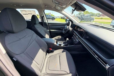 2026 Hyundai Tucson SE AWD