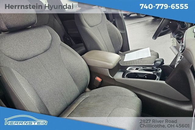 2020 Hyundai Santa Fe SE