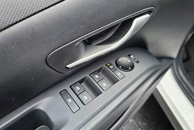 2026 Hyundai Santa Cruz SE FWD