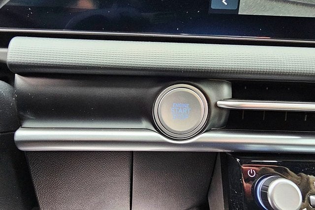 2026 Hyundai Santa Cruz SE FWD